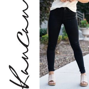 KanCan Logan High Rise Super Skinny Jeans Size 5/26 Black